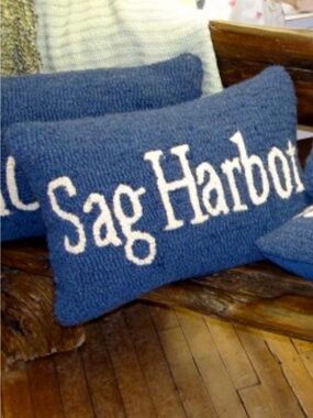 Chandler 4 Corners Laura Megroz Sag Harbor Blue Hand-Hooked Wool Pillow 18x12”